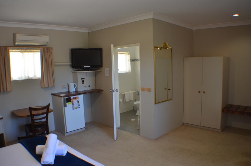 Deer Park Motor Inn Armidale Εξωτερικό φωτογραφία