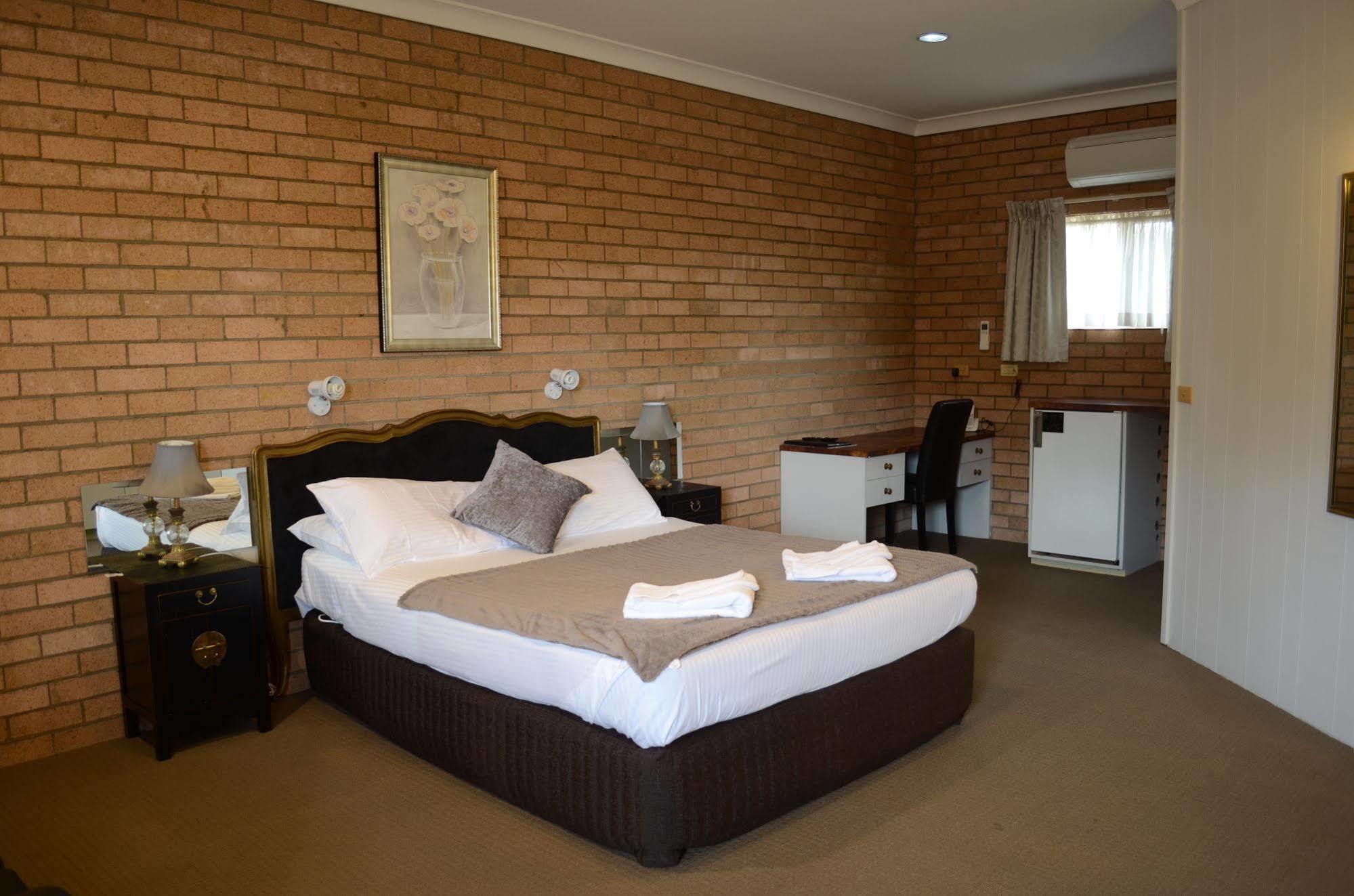 Deer Park Motor Inn Armidale Εξωτερικό φωτογραφία